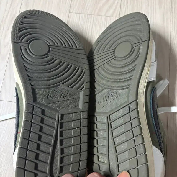 [BUNJANG] Air Jordan 1 Retro Low Travis Scott / 조던 1x 트레비스 스캇 레트로 로우 판매합니다