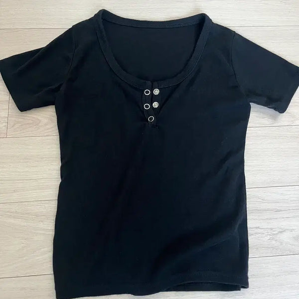 [BUNJANG] Black U-Neck Button Short Sleeve T-Shirt / 블랙 U넥 버튼 반팔티