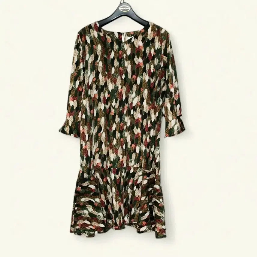 [BUNJANG] Women's Casual Dress with Frills, Sizes 55-66 / 새상품 55 66 원피스 프릴 여성 여자 정장 캐주얼 치마 스커트 새제품