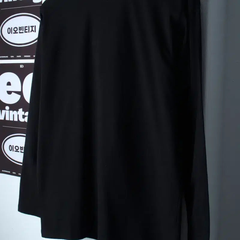 [BUNJANG] HUGBON Long Sleeve T-Shirt (Black, Spandex, Muscle Fit) / (M) 허그본 긴팔티셔츠 새상품 무지 블랙 스판 머슬핏-H36950