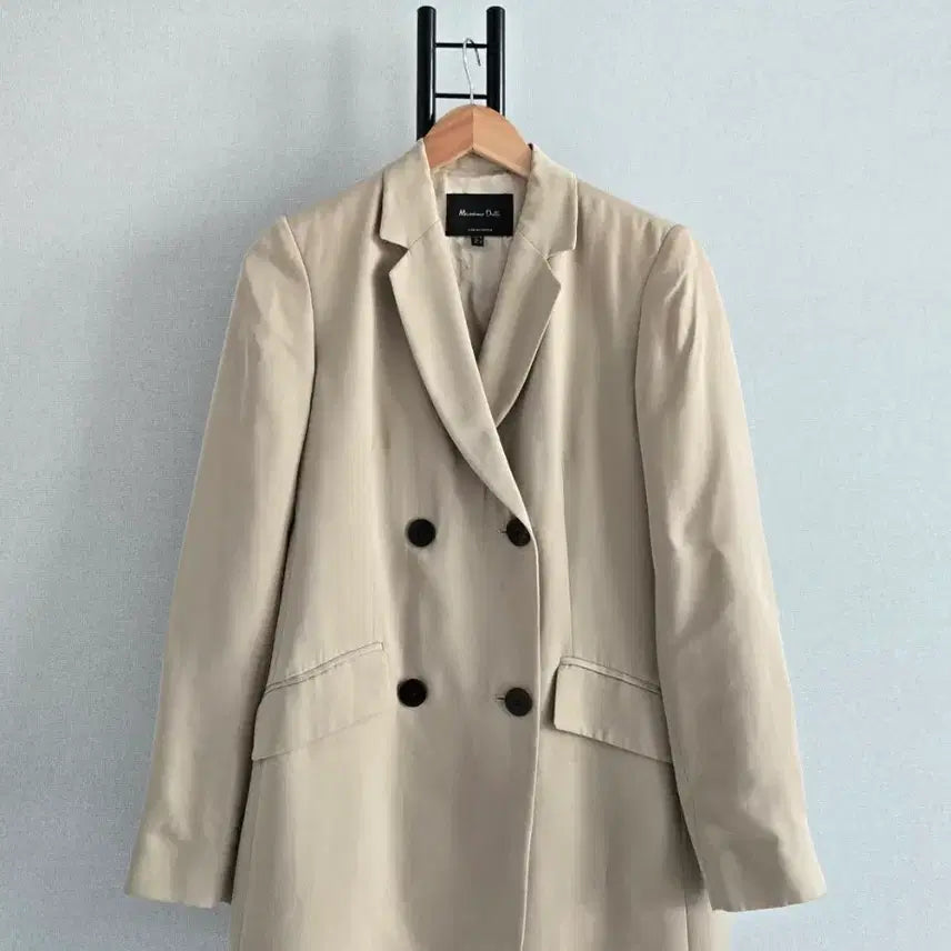[BUNJANG] Massimo Dutti Double-Breasted Blazer Beige / 마시모두띠 더블 버튼 자켓 베이지