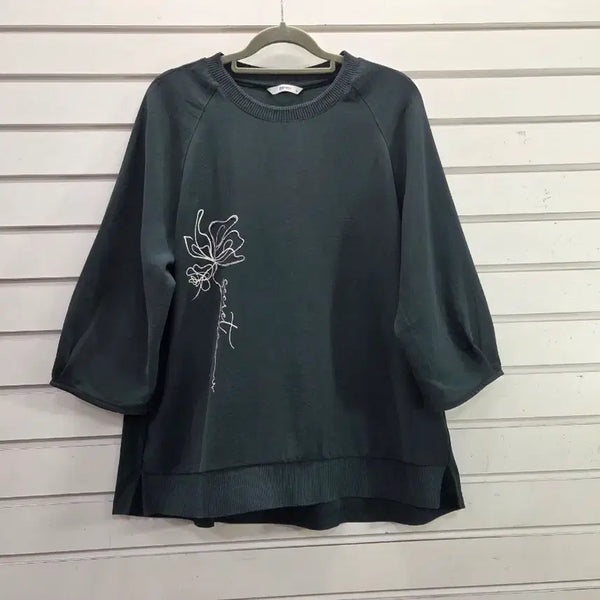 [BUNJANG] JISSEINE Green Floral Embroidered Three-Quarter Sleeve Blouse / 지센 그린 칠부소매 블라우스 77/보물찾기천사