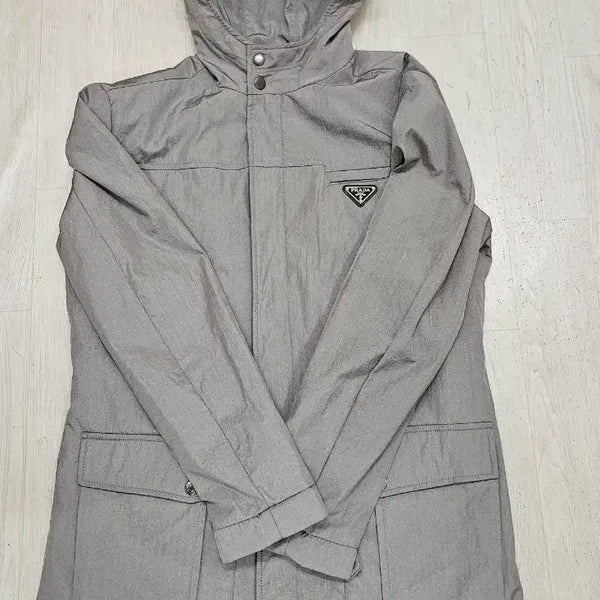[BUNJANG] Prada Hooded Trench Coat L / 프라다 후드트렌치 L