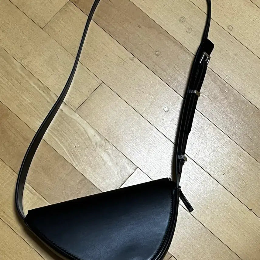 [BUNJANG] Zara Black Crossbody Bag / ZARA 자라 크로스백