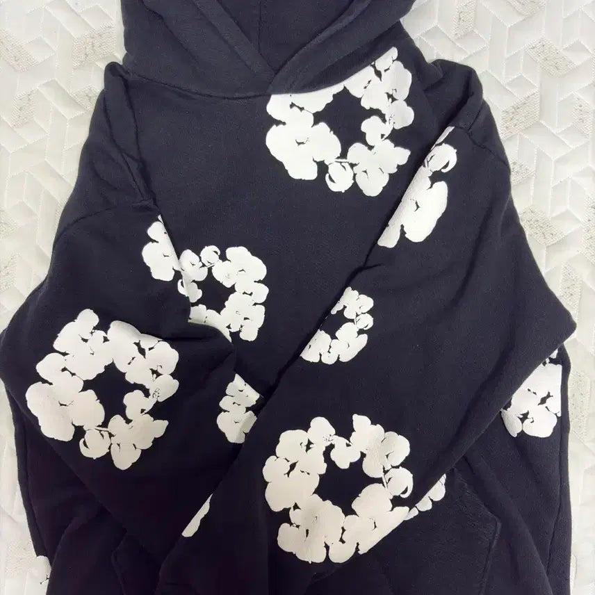 [BUNJANG] Denim Tears Hoodie / 데님티어스 후드티
