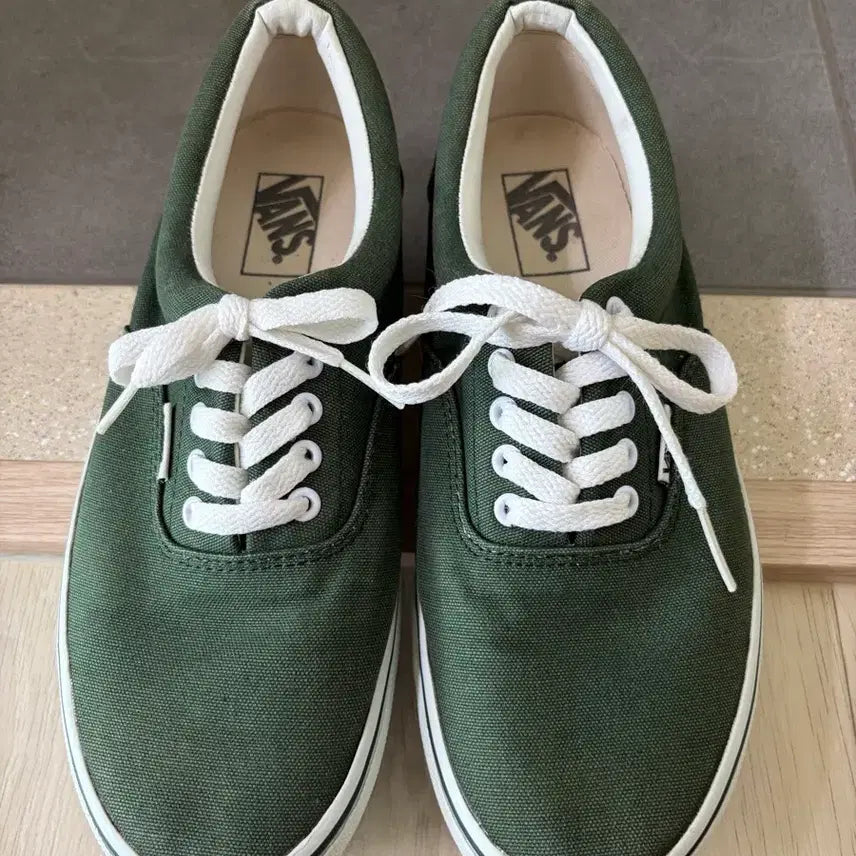 [BUNJANG] Vans Era Classic Forest Green Sneakers US 8.5 (265mm) / VANS 반스 에라 클래식 포레스트그린 US8.5 265