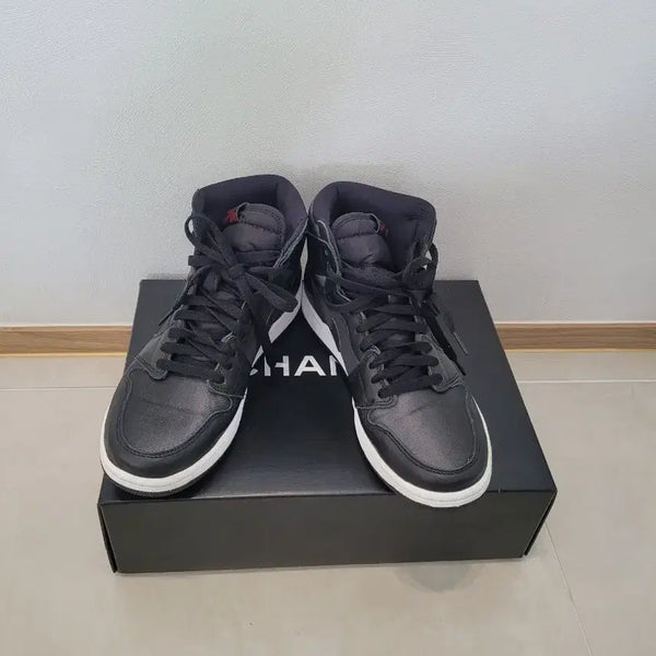 [BUNJANG] Nike Air Jordan Retro High Black Gym Red / AIR JORDAN 레뜨로하이블랙 짐레드