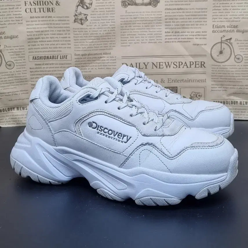[BUNJANG] Discovery Jogger Flex Sneakers (Size 245) / 디스커버리 조거 플렉스 운동화245