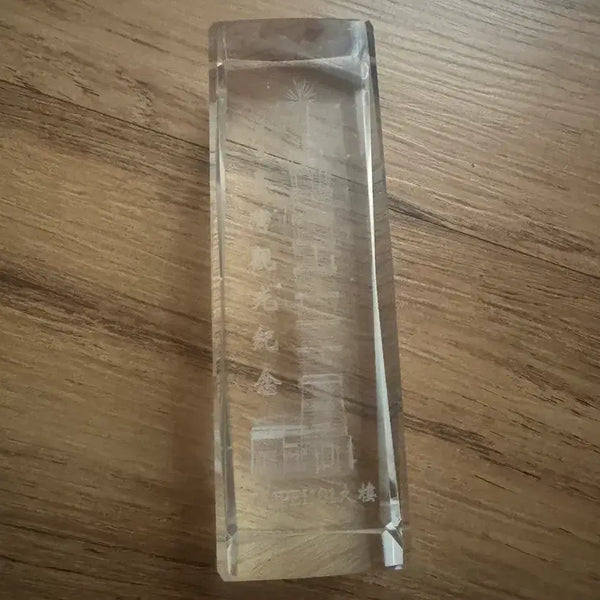 [BUNJANG] Taiwan 101 Tower Crystal Ornament / 대만여행기념품 101타워 크리스탈 장식품