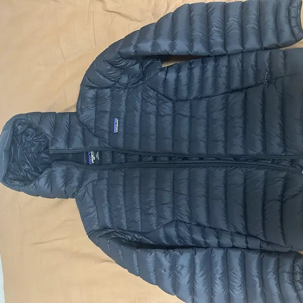 [BUNJANG] Patagonia Down Sweater Hoodie Black M / 파타고니아 다운 스웨터 후디 블랙 M