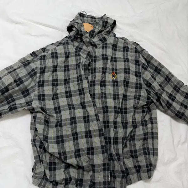 [BUNJANG] Heritagefloss Crest Check Hooded Jacket (Size M) / 헤리티지플로스 크레스트 체크 후드 자켓 m사이즈