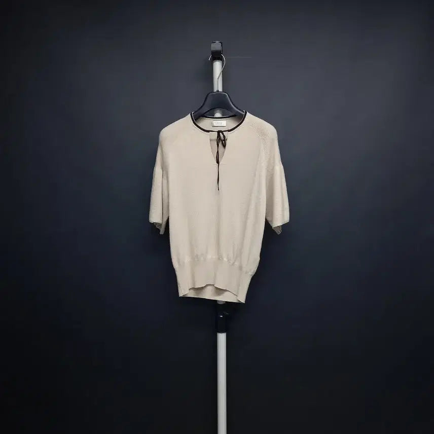 [BUNJANG] Time Chunjudong Short Sleeve Knit Blouse / 타임 춘주동  반팔 니트블라우스 F 33-66