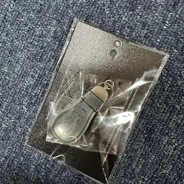 [BUNJANG] Kinch Shuhorn Hera Keychain / 킨치 슈혼 헤라 키링 새상품