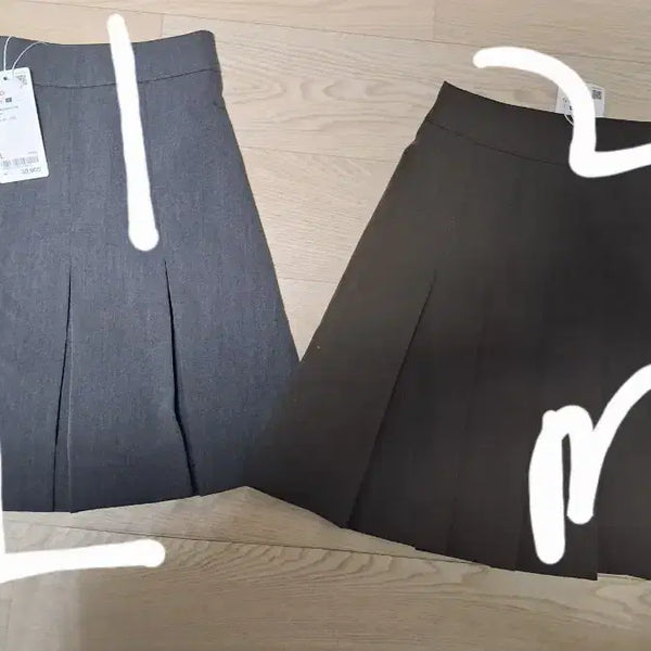 [BUNJANG] SPAO Pleated Mini Skirt / 스파오 플리츠 미니 스커트