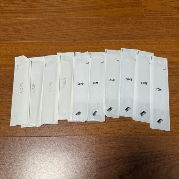 [BUNJANG] Travel Portable Folding Comb Set (10 pieces) / [새상품] 개별 포장 여행용 휴대용 머리빗 10개 세트