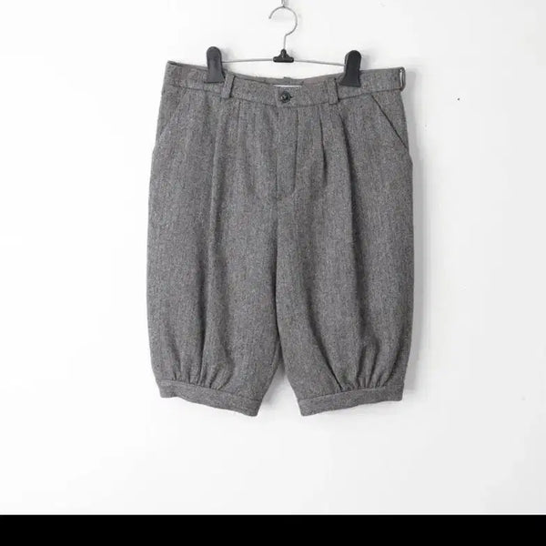 [BUNJANG] Chloe Two-Tuck Wool Half Pants Size 27 / 끌로에 투턱 울 하프팬츠 27사이즈