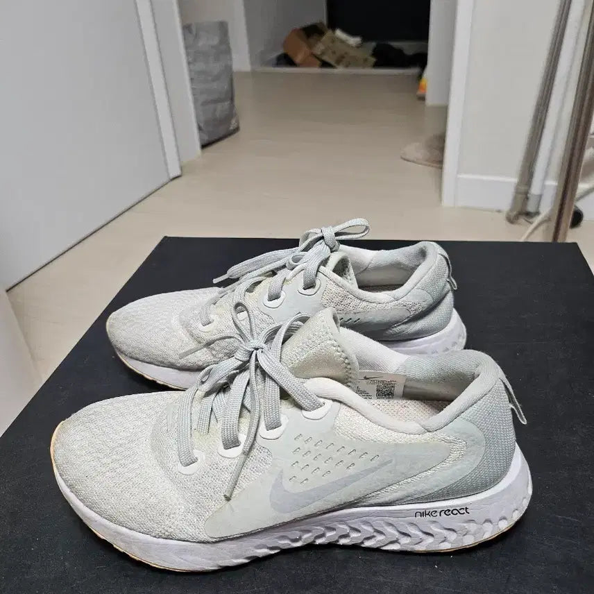 [BUNJANG] Nike React Running Shoes 230mm / 나이키 리액트 운동화 230mm 상태좋음