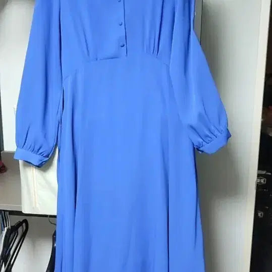 [BUNJANG] Blue V-Neck Chiffon Long Dress / 블루 브이넥 쉬폰 찰랑 롱원피스 새제품
