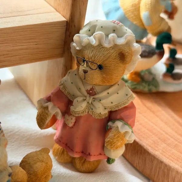 [BUNJANG] Cherished Grandma Figurine / 체리쉬드 할머니 피겨린