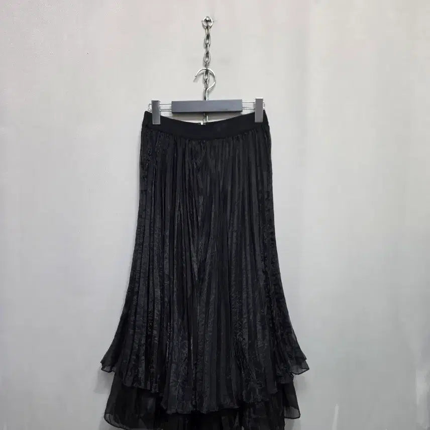 [BUNJANG] Black Pleated Long Skirt / 블랙 플리츠 롱 스커트