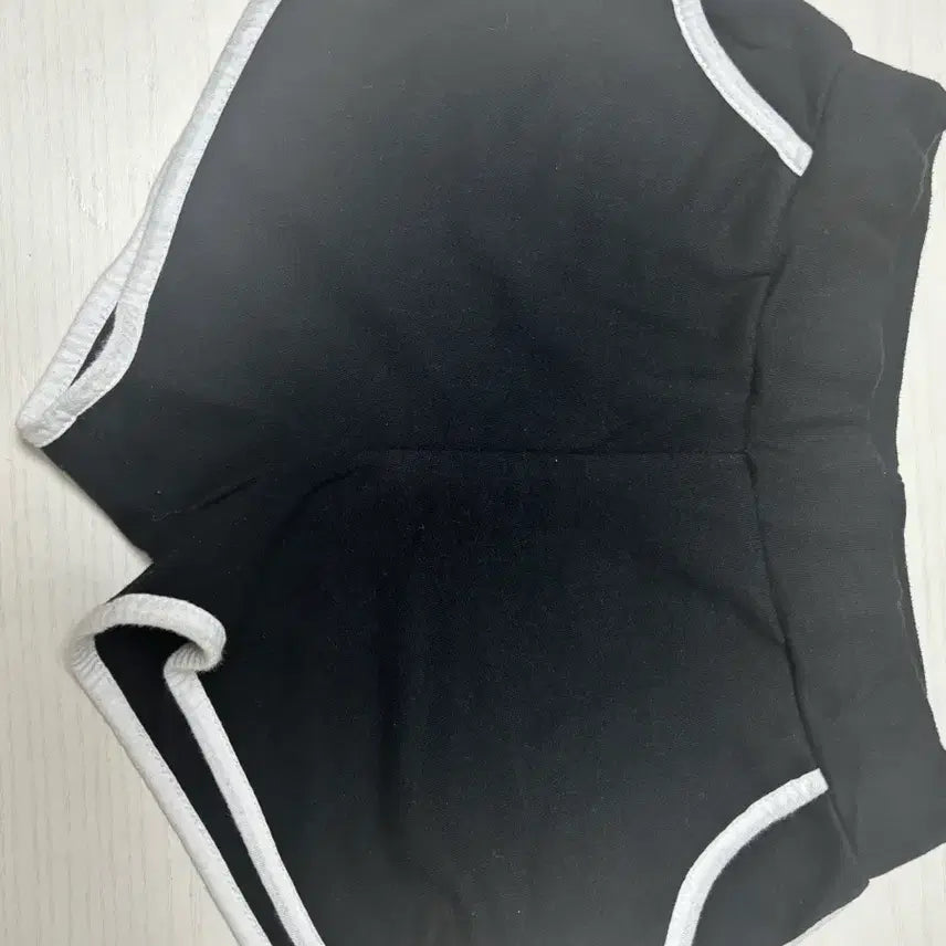 [BUNJANG] Dolphin Shorts / 돌핀팬츠