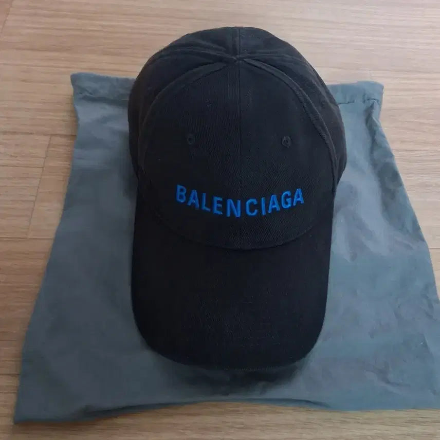 [BUNJANG] Balenciaga Logo Baseball Cap / 발렌시아가 볼캡 블랙