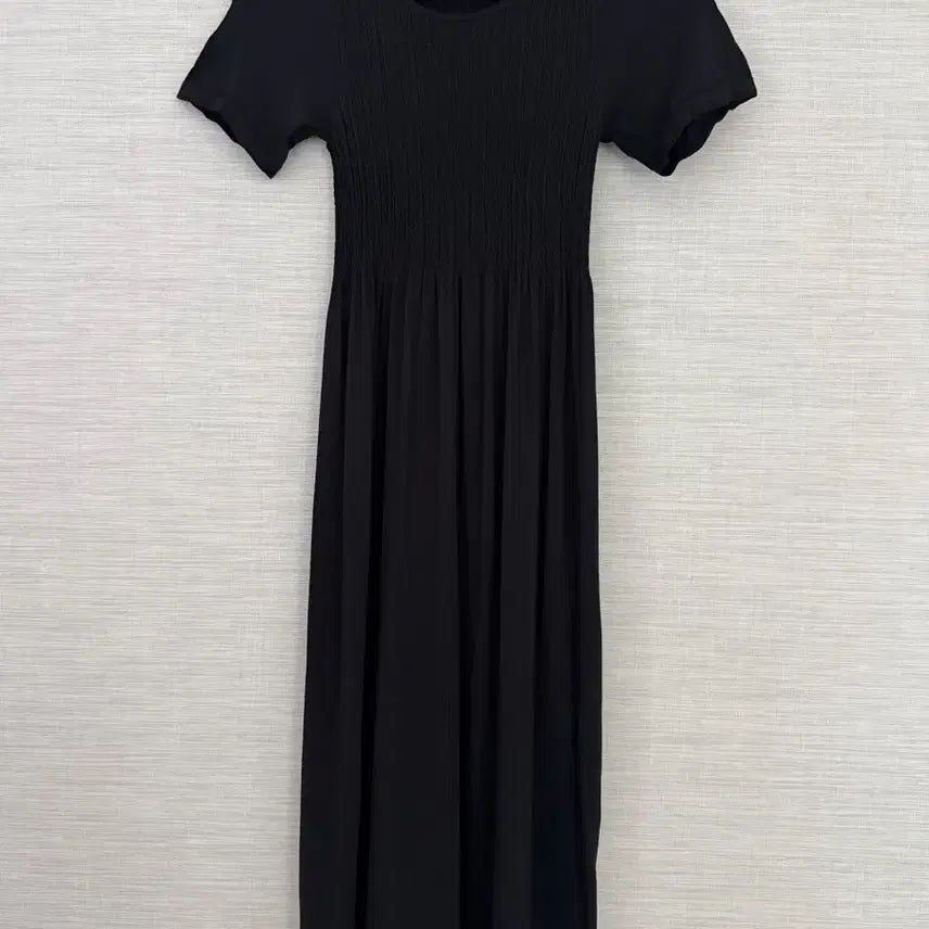 [BUNJANG] Sekan Skeen Black Embossed Long Dress / SEKAN SKEEN 블랙 엠보싱 롱 원피스