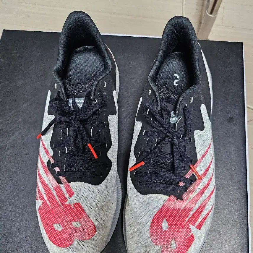 [BUNJANG] New Balance FuelCell Prism Running Shoes Size 280 / 뉴발란스 퓨어셀 프리즘 러닝화 280mm 상태매우좋음