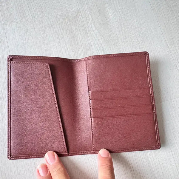 [BUNJANG] Leatherology Genuine Leather Passport Holder / Leatherology 소가죽 여권지갑