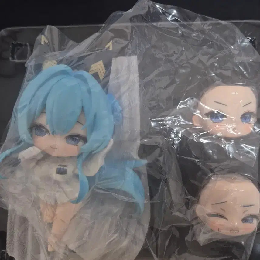 [BUNJANG] Hobby Sakura Nikke Helm SD Figure (Opened Display Item) / 하비사쿠라 니케 sd 피규어 헬름 개봉 전시품