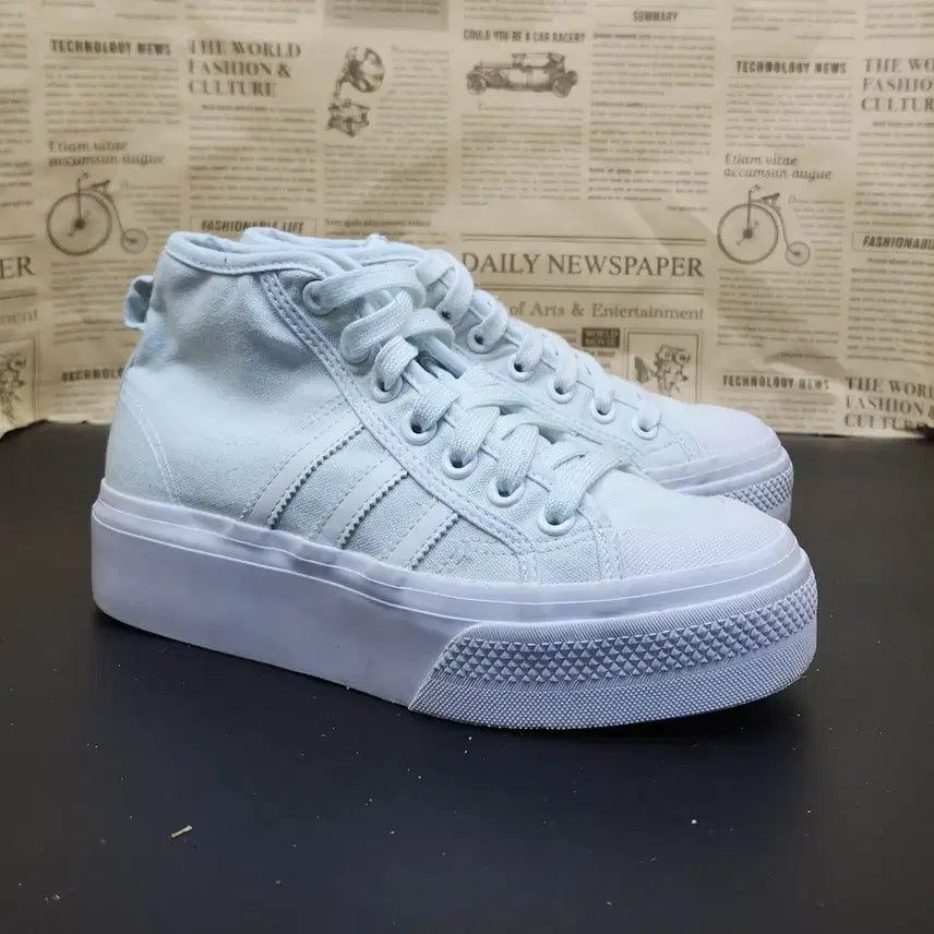 [BUNJANG] Adidas Nizza Canvas Platform Sneakers / 아디다스 니짜 캔버스 플랫폼 스니커즈 225