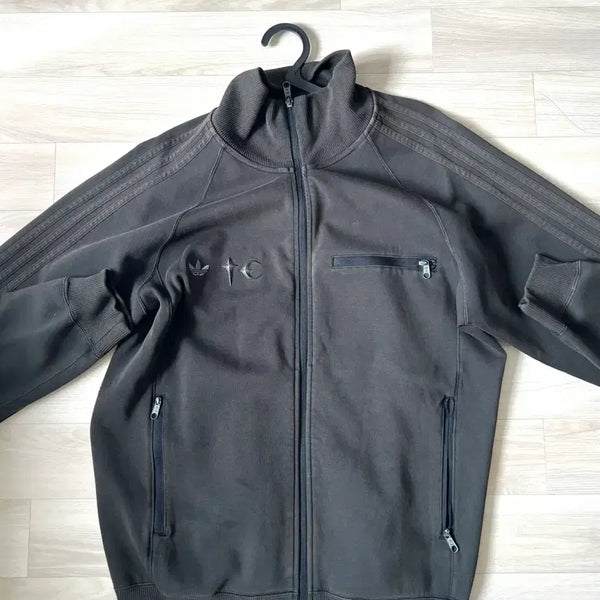 [BUNJANG] THUG CLUB x Adidas Collaboration Track Jacket XL / 떠그클럽 아디다스 져지 XL