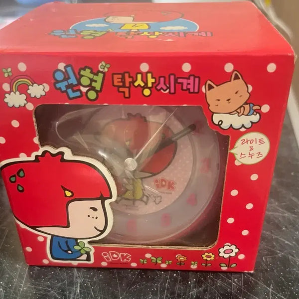 [BUNJANG] Strawberry Sweetness Round Desk Clock / 딸기가 좋아 관련