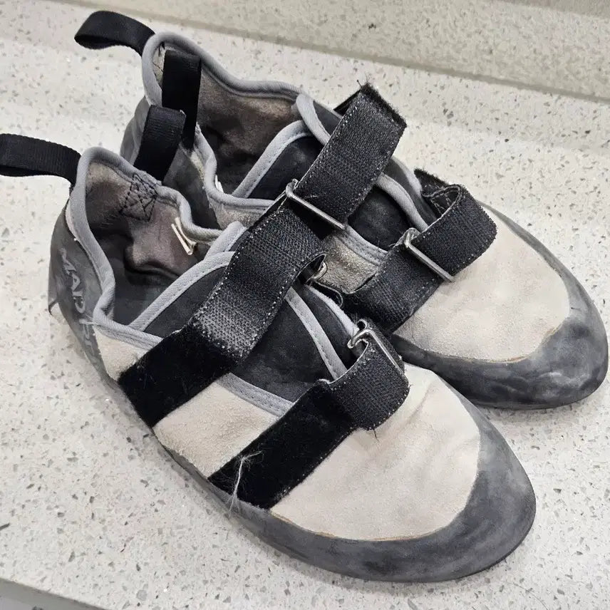 [BUNJANG] Mad Rock Drifter EU 44 Climbing Shoes / 매드락 드리프터 EU 44