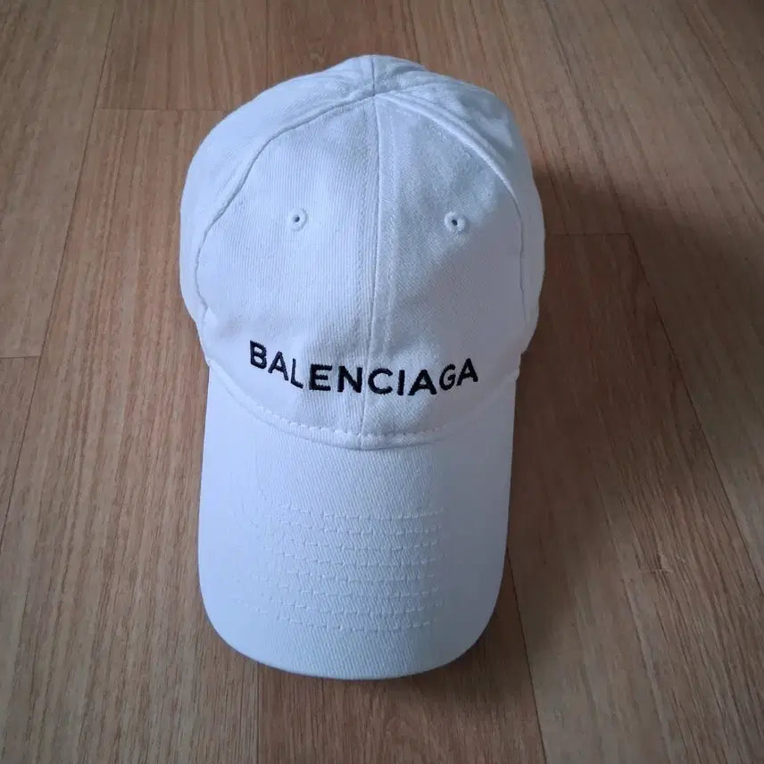 [BUNJANG] Balenciaga Logo Cotton Baseball Cap White / 발렌시아가 볼캡 흰색