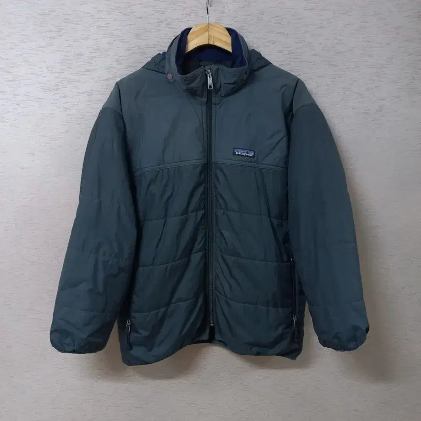 [BUNJANG] Patagonia Navy Zip-Up Down Jacket for Kids (Winter) / B8-14/파타고니아 네이비 집업 패딩 추동복 아동복