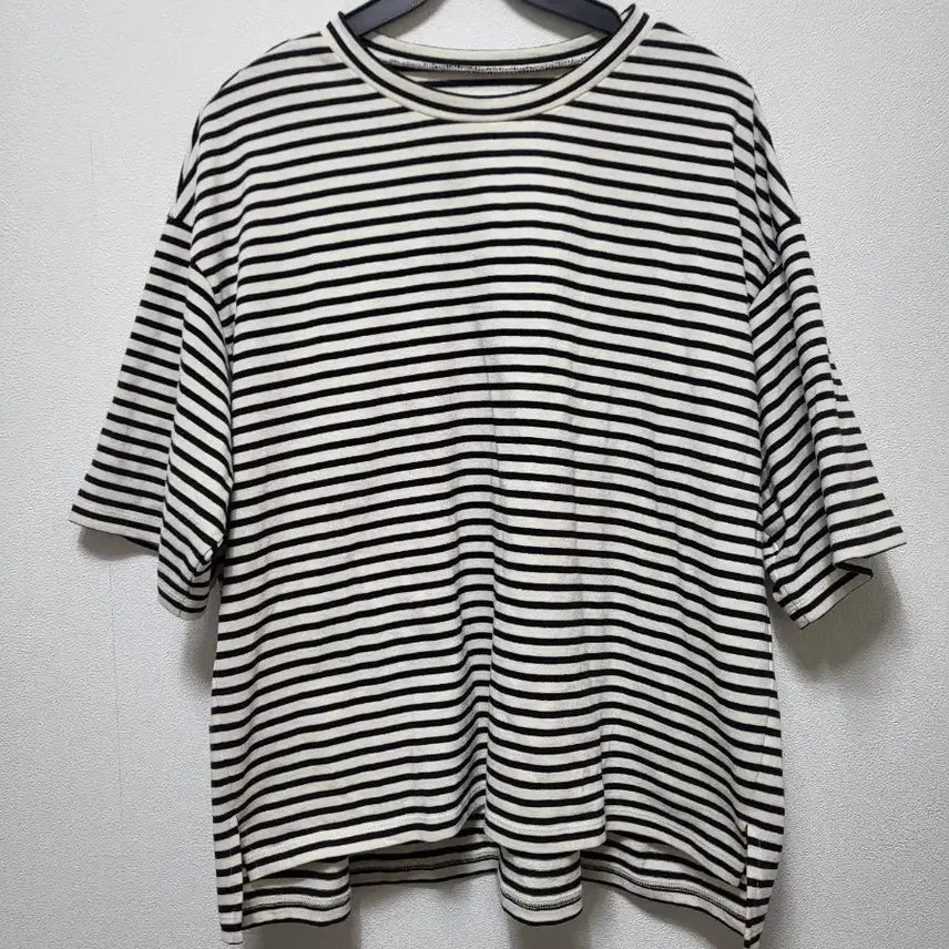 [BUNJANG] Studio Tomboy Striped Short Sleeve T-Shirt / 81403 스튜디오톰보이 단가라 티셔츠