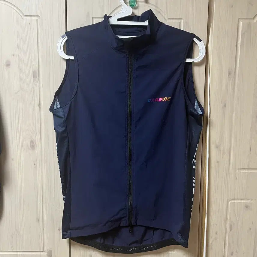 [BUNJANG] Dearbear Cycling Wind Vest / 데어비 자전거바람막이 조끼