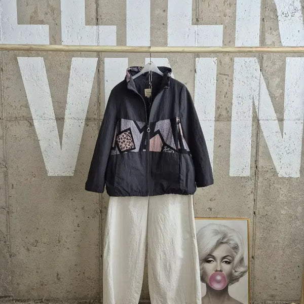 [BUNJANG] Dark Grey Mix Patch Hooded Zip-Up / 다크그레이 믹스패치 후드집업