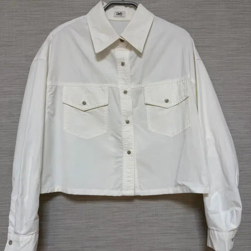 [BUNJANG] Dafy Crop Shirt White / Dafy 크롭 셔츠 화이트