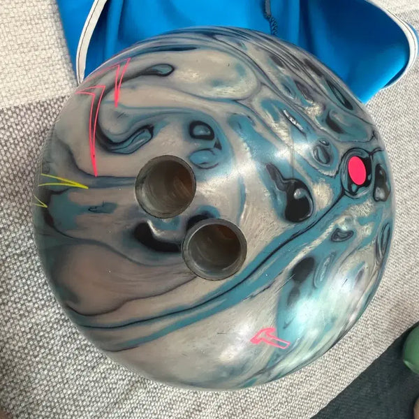 [BUNJANG] Hammer Black Widow Bowling Ball 15 lbs / 블랙위도우볼링공판매합니다