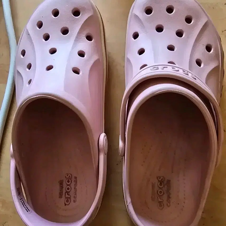 [BUNJANG] Crocs Sandals/Slippers Black (Used) / 크록스(중고) .검정 구두(새상품)