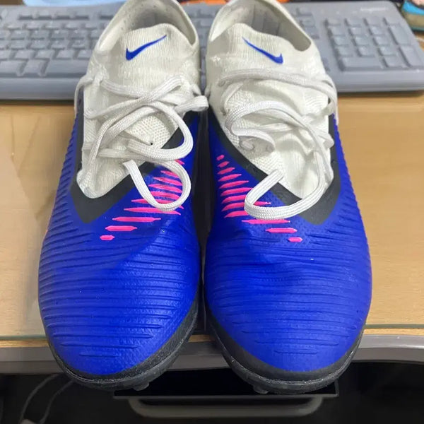 [BUNJANG] Nike Phantom GT2 TF Soccer Cleats Blue Pink / 나이키 팬텀 GT2 TF 축구화 블루 핑크