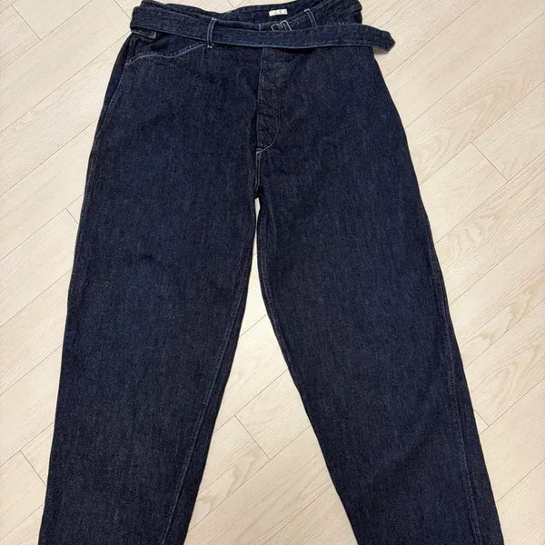 [BUNJANG] Comoli Belted Denim Pants Navy Size 3 / 코모리 벨티드 데님 3size 네이비 판매합니다
