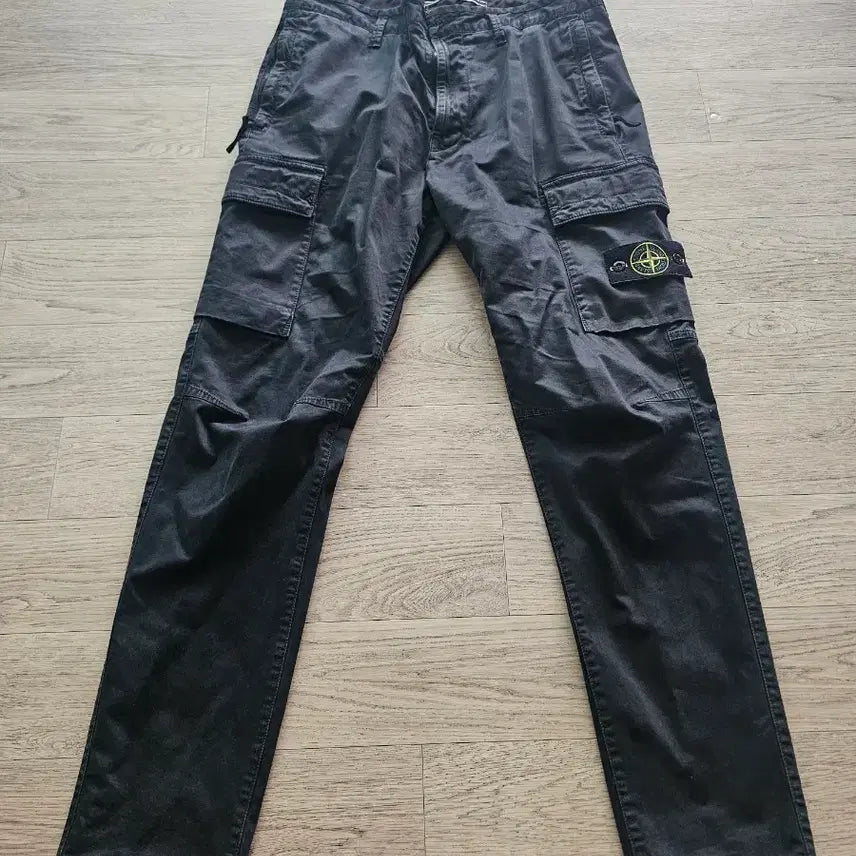 [BUNJANG] STONE ISLAND TYPE RE-T Cargo Pants Black Washed / 스톤아일랜드 카고 바지 블랙
