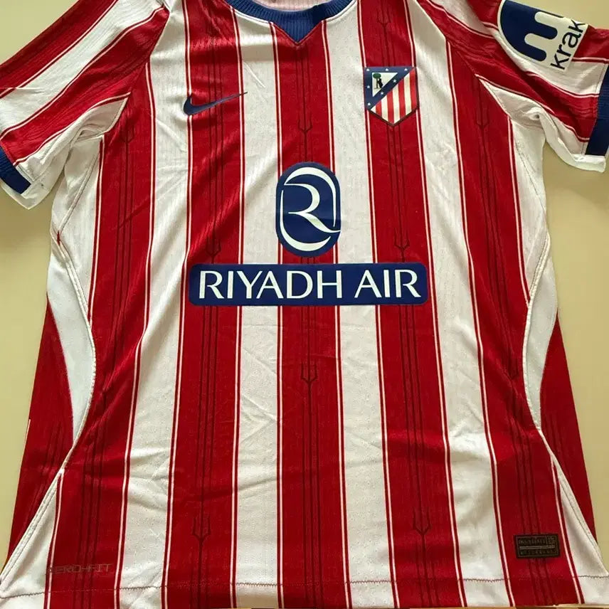 [BUNJANG] Atlético Madrid 25/26 Home Authentic Jersey / 아틀레티코 마드리드 유니폼 25/26 홈 어센틱
