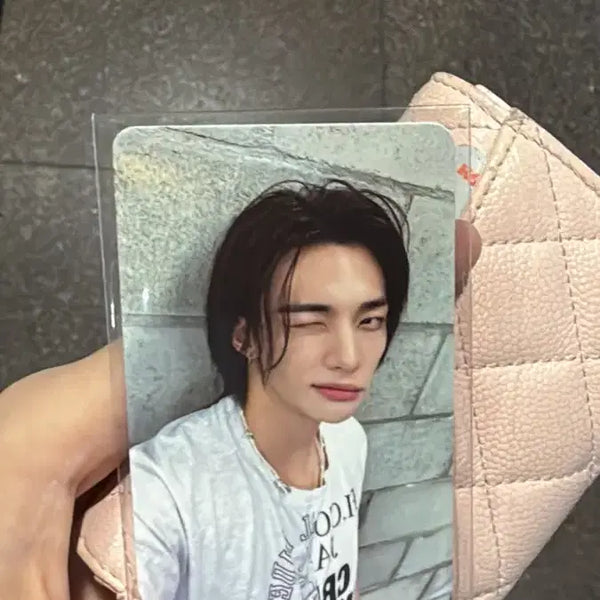 [BUNJANG] Stray Kids Hyunjin This & That Official Photocard / 급전) 스키즈 현진 공방 포카 2주차 디스앤댓  사녹 포토카드 this & that