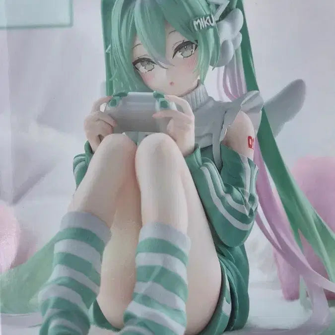 [BUNJANG] Hatsune Miku Holiday Memories Figure / 미쿠 홀리데이 메모리즈 피규어 하츠네 미쿠 미소녀