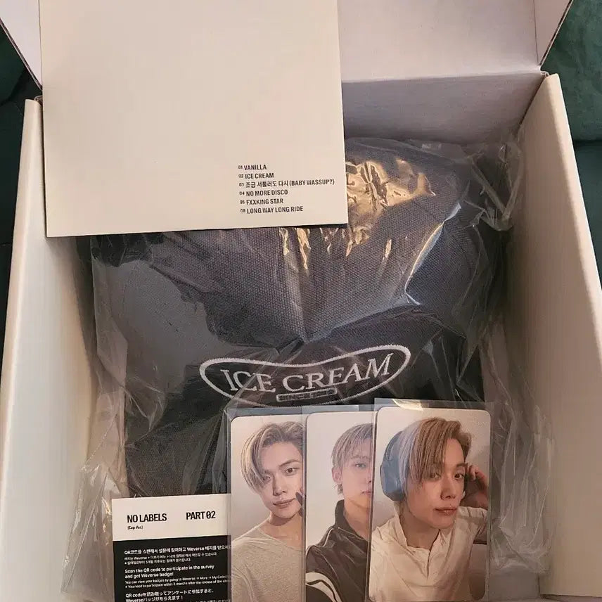 [BUNJANG] TXT Yeonjun NO LABELS PART 02 Album Photocard Baseball Cap / 포카포함 투바투 연준 NO LABELS PART 02 앨범 캡모자