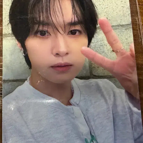 [BUNJANG] Stray Kids THIS MEANS THAT Music Show Photocard Lee Know (Sealed) / 미개봉) 스트레이키즈 디스앤댓 사녹 음방 2주차 공방 포카 리노